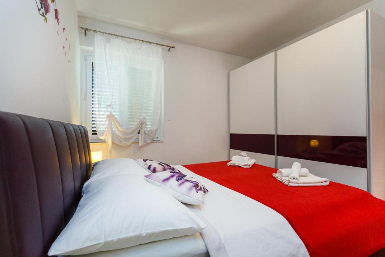 Apartment Dragica Крк Экстерьер фото